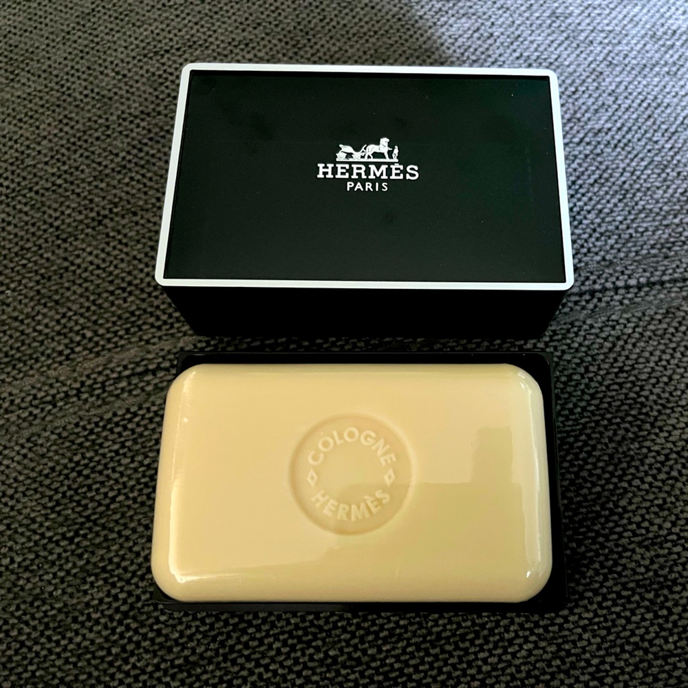 HERMÈS
Eau d'orange verte, Perfumed Soap